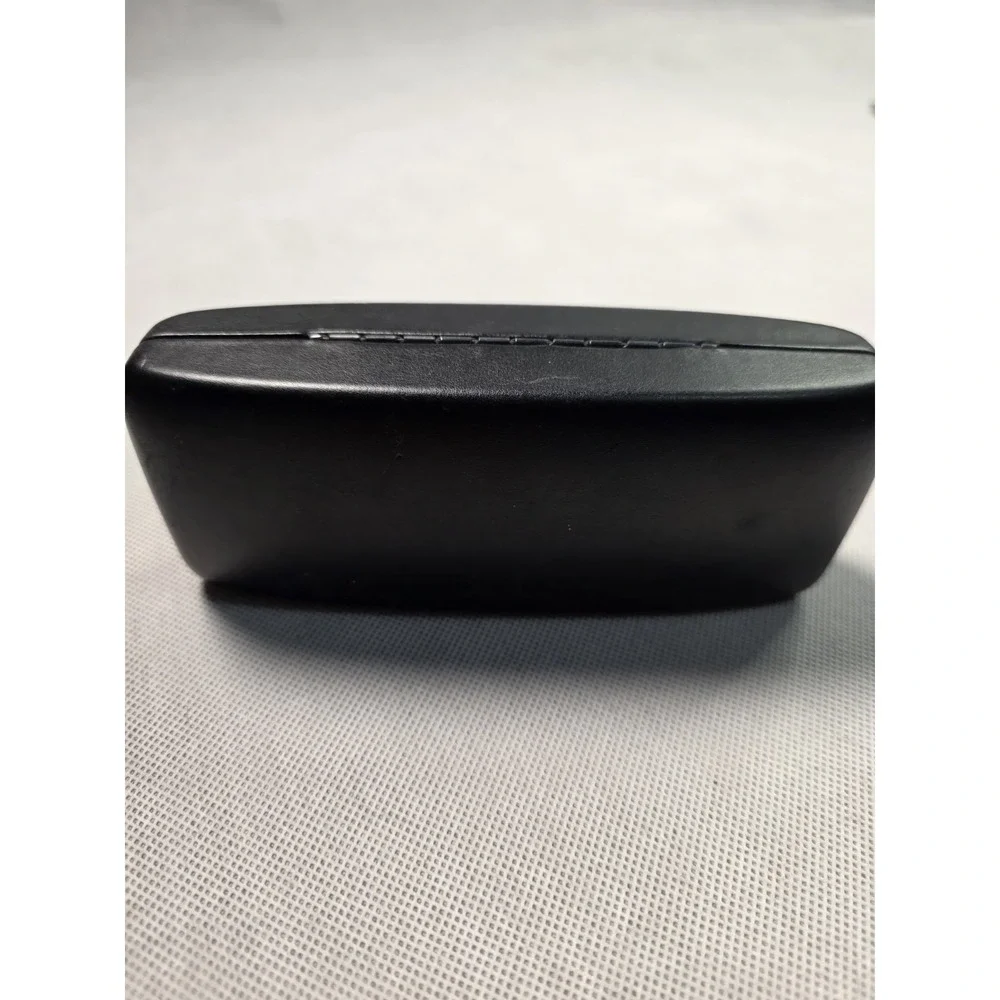 Versace Black Sunglasses Hard Shell Case And Cloth . Luxury